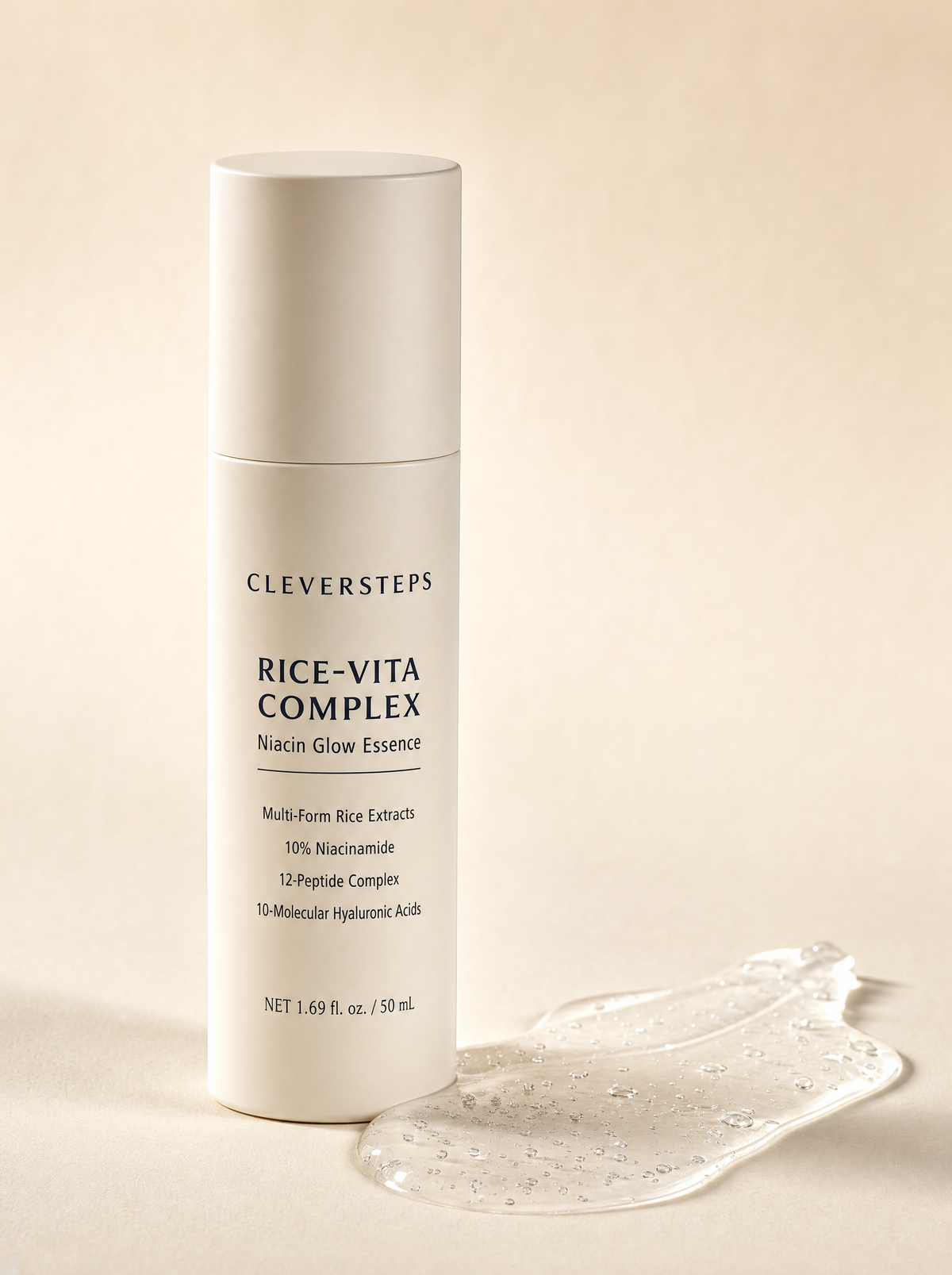 Rice-Vita Complex™ Niacin Glow Essence junto a su textura
